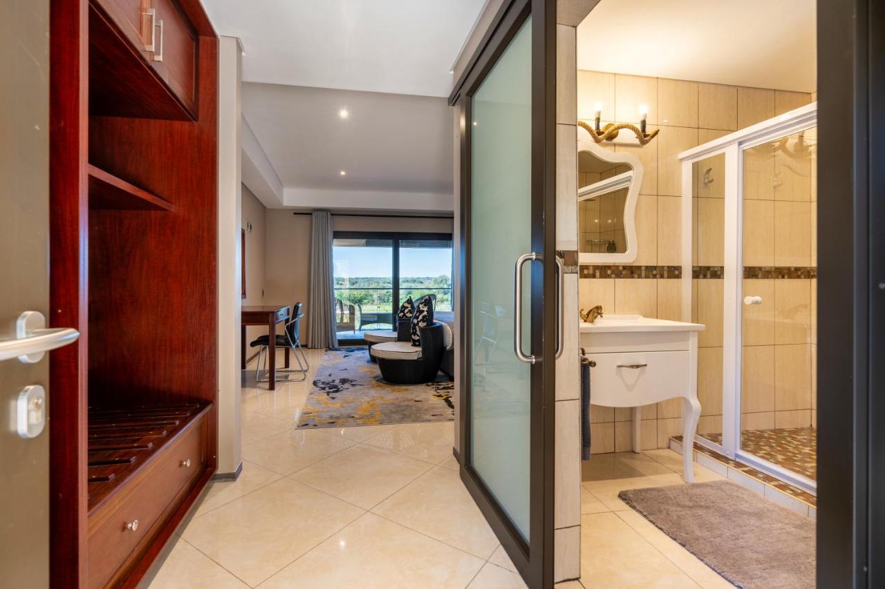 Suite with River View