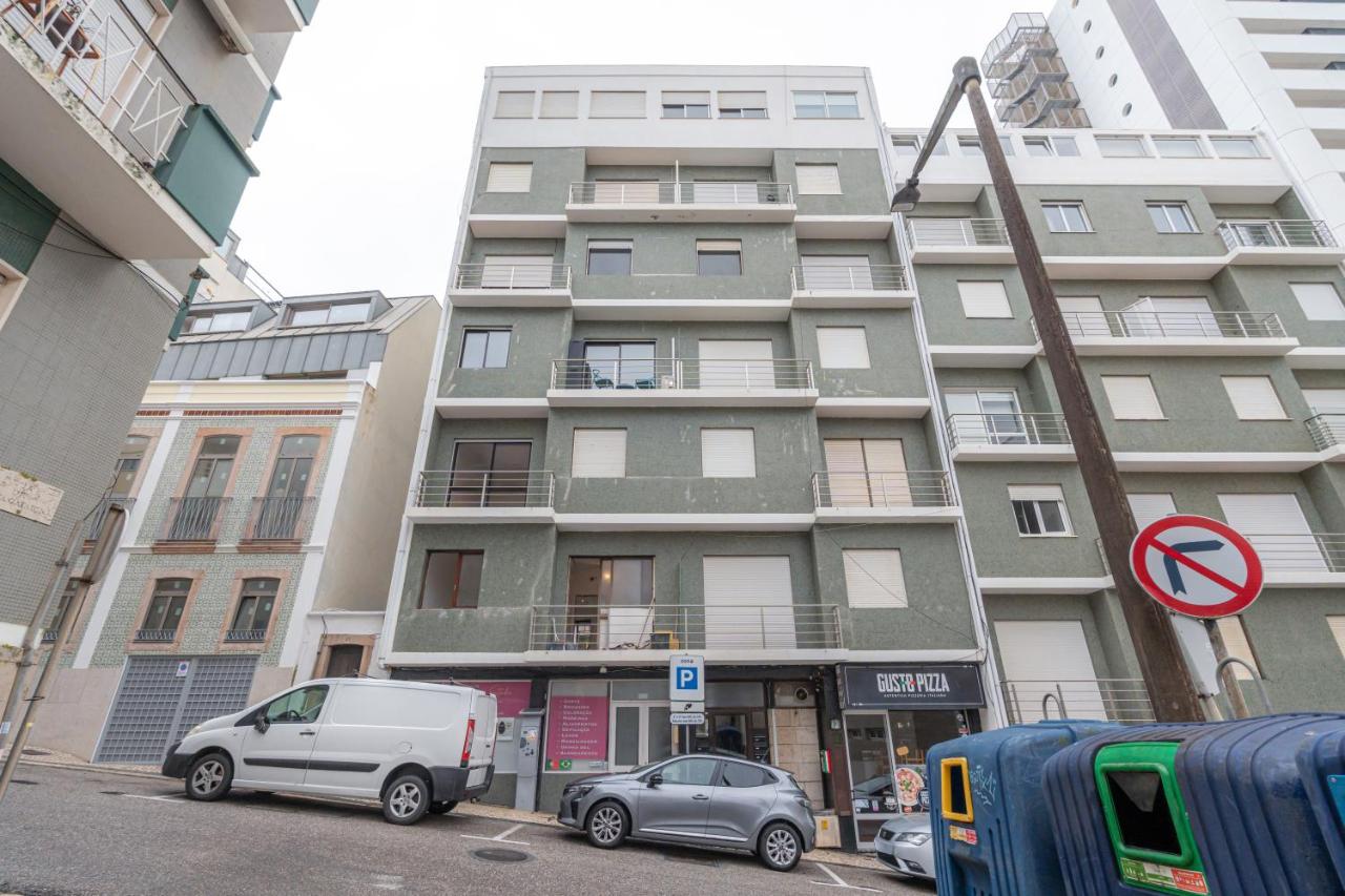 Maestro Apartment by LovelyStay - B&B Figueira da Foz Municipality