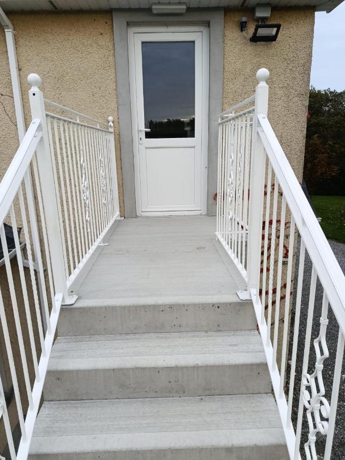 The Free Range Room at The Cracked Hen - B&B Gorey