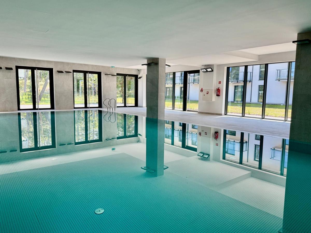 Rezydencja Niechorze 124 z Ogródkiem, Basenem i SPA Gratis - 5D Apartments - Chambres d'hôtes Niechorze