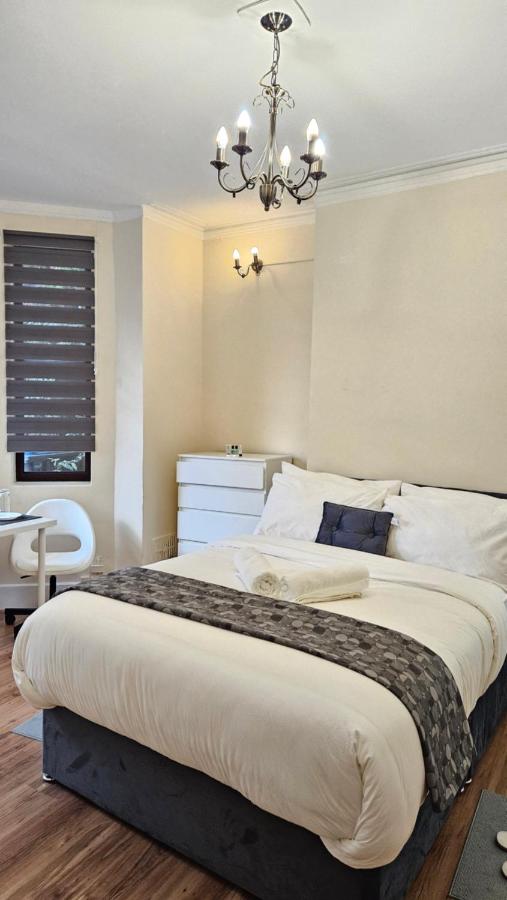 Peacock Quarters - Ferienwohnung Croydon, London