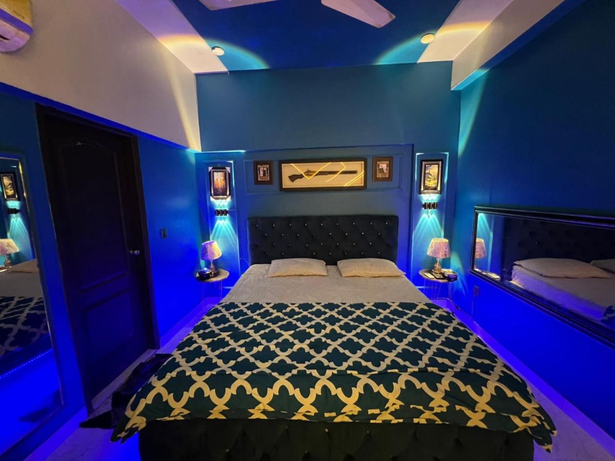 Tripros Den - B&B Karachi