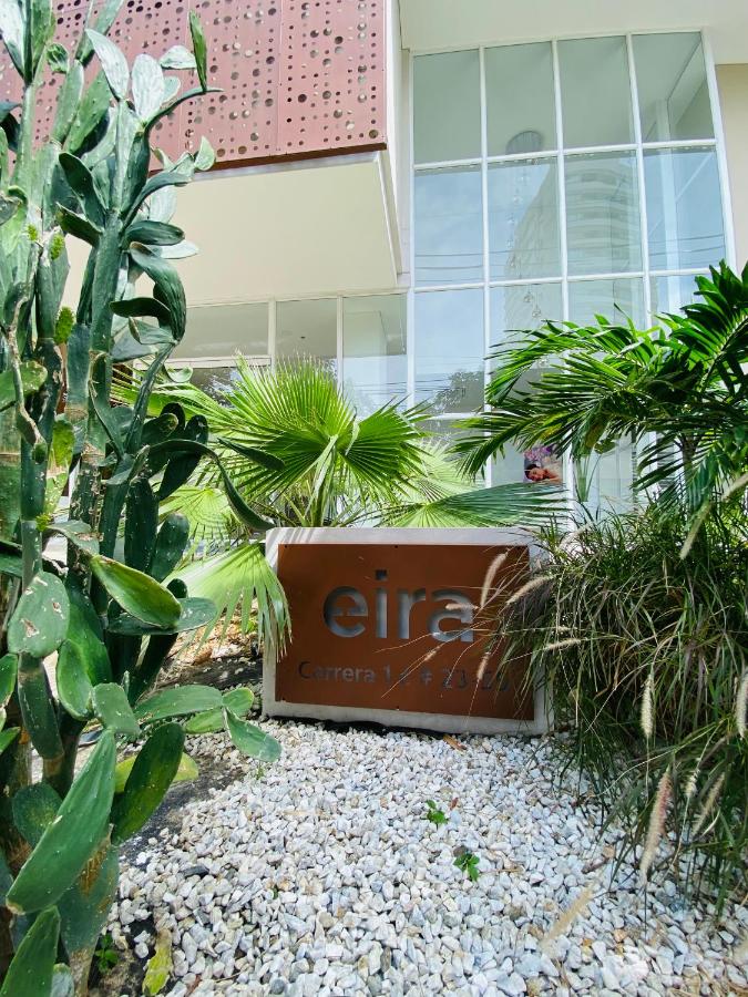 Blue Loft 14th floor with balcony overlooking the ocean and marina, Jacuzzi, Sauna, Turkish bath, swimming pool, gym, spa y bar - Chambres d'hôtes Santa Marta