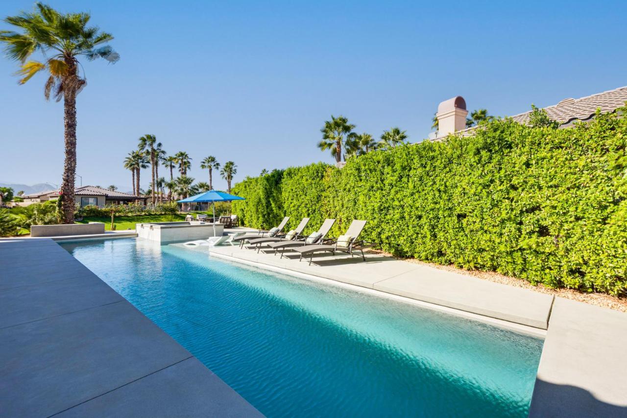 Walk to Coachella and Stagecoach Festival Retreat! - Chambres d’hôtes Indio