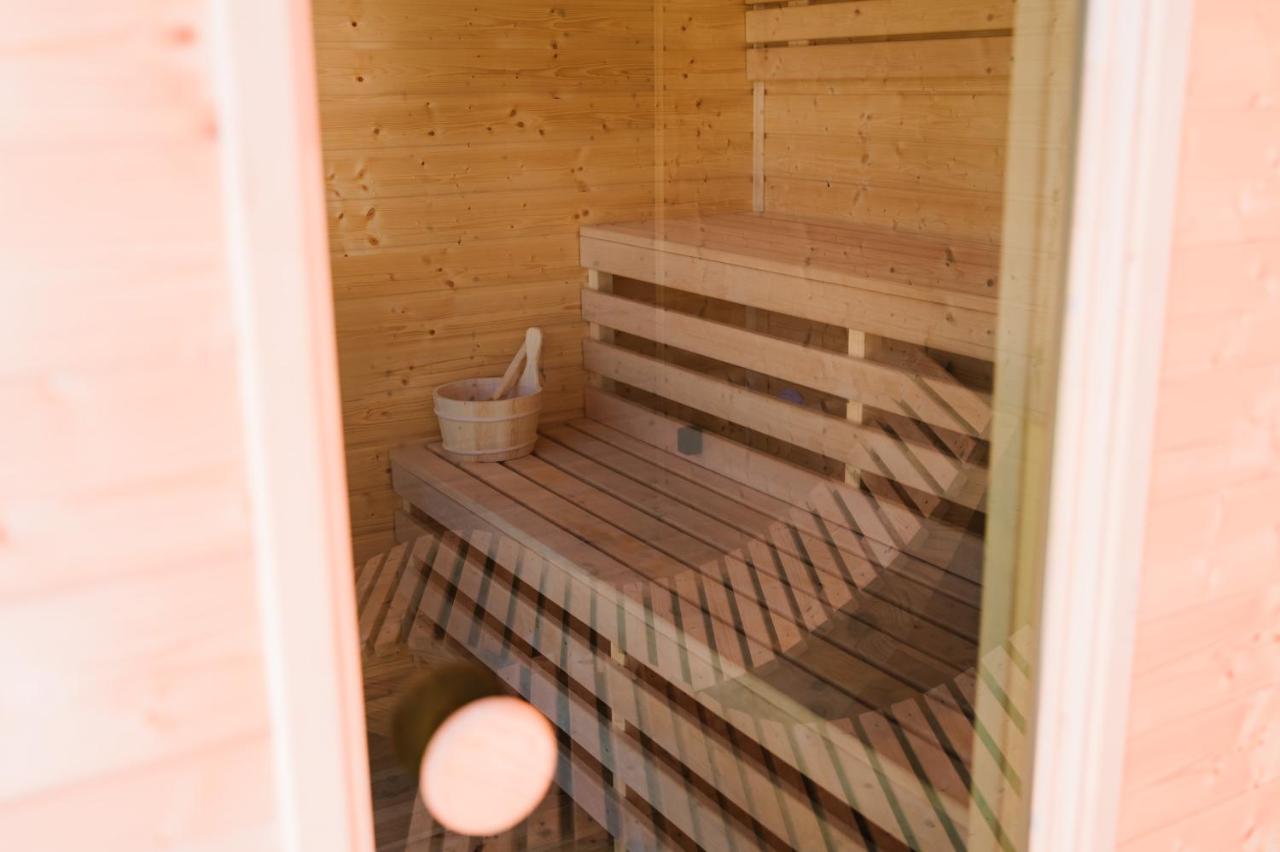 Black Resort Balia Sauna - B&B Nowy Klińcz