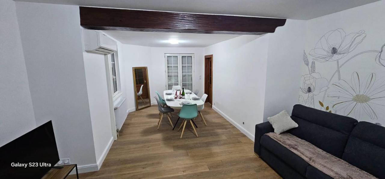 Appartamento con 2 Camere da Letto