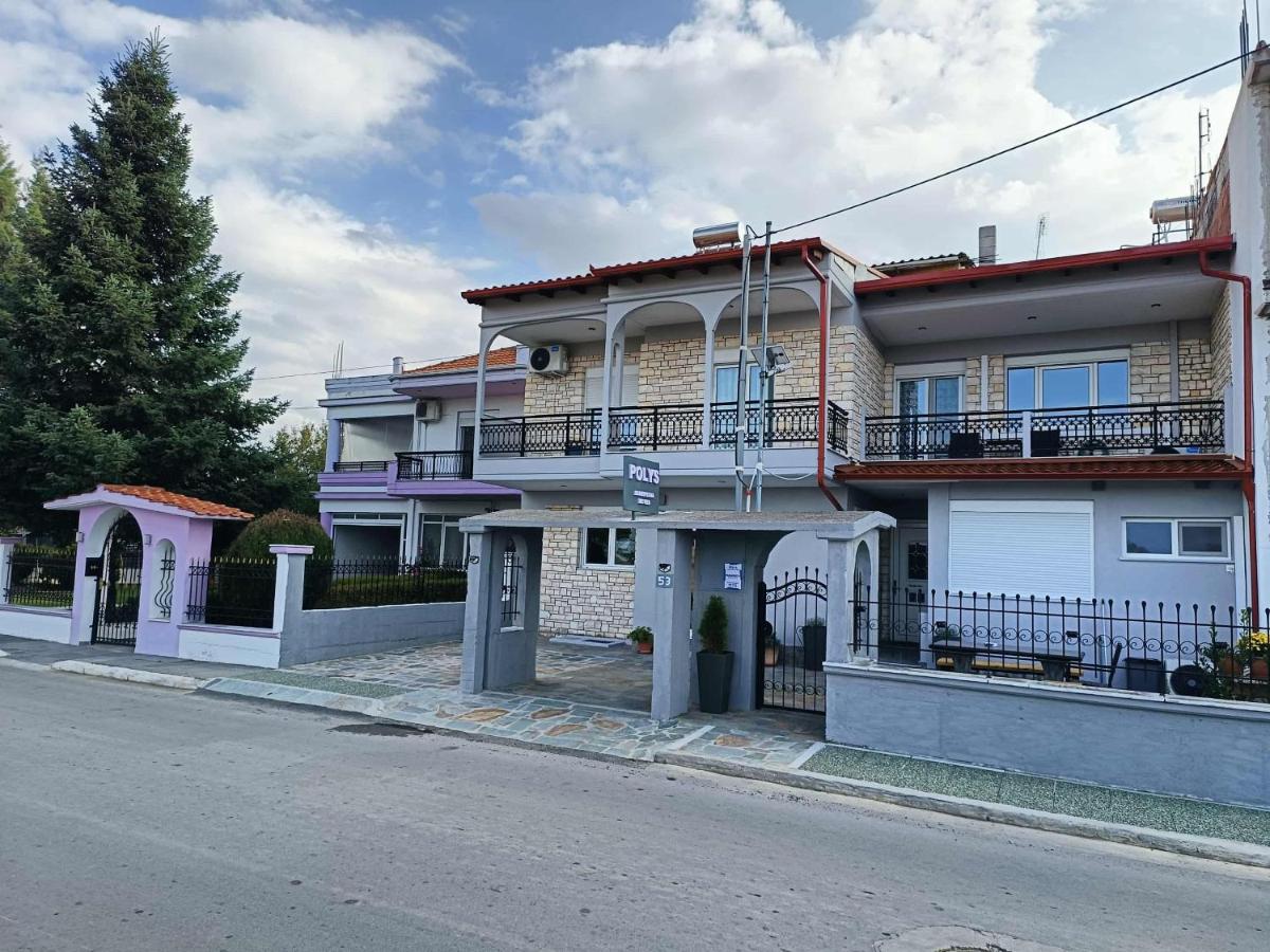 Polys Apartment and Paraskevi studio with view - Bed and Breakfast Ptolemaida