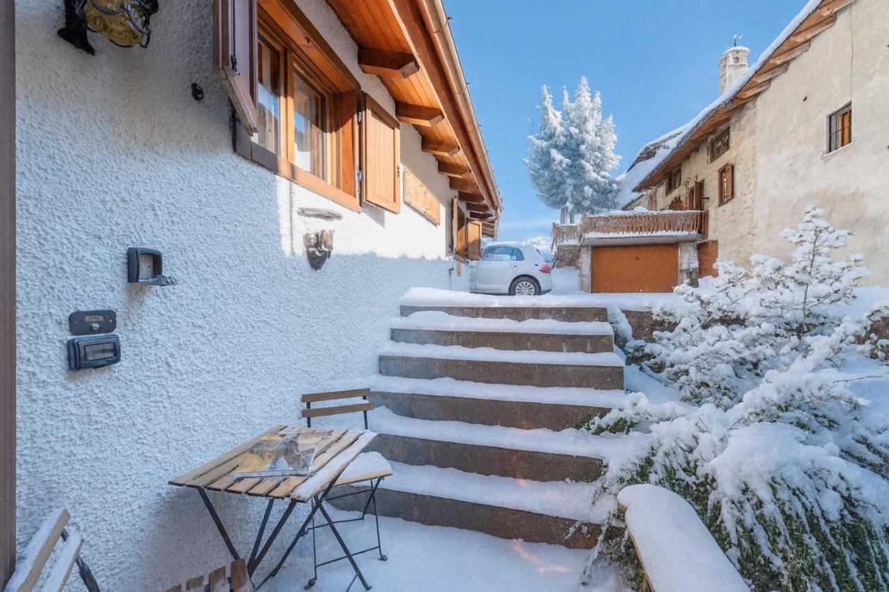Beautiful Flat In Courmayeur - Happy Rentals - Bed and Breakfast Courmayeur