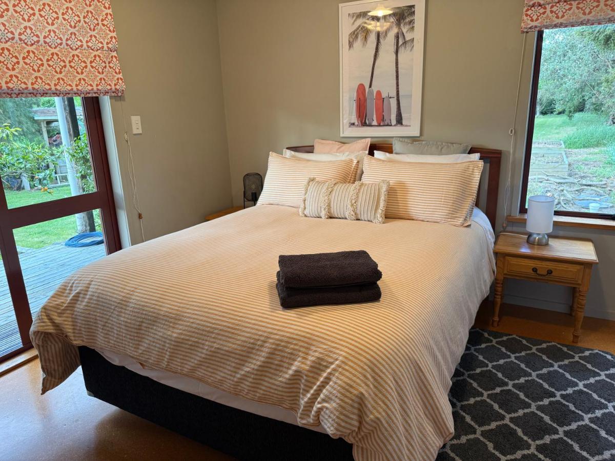 Country Cutie-Pie, close to town - B&B Hastings