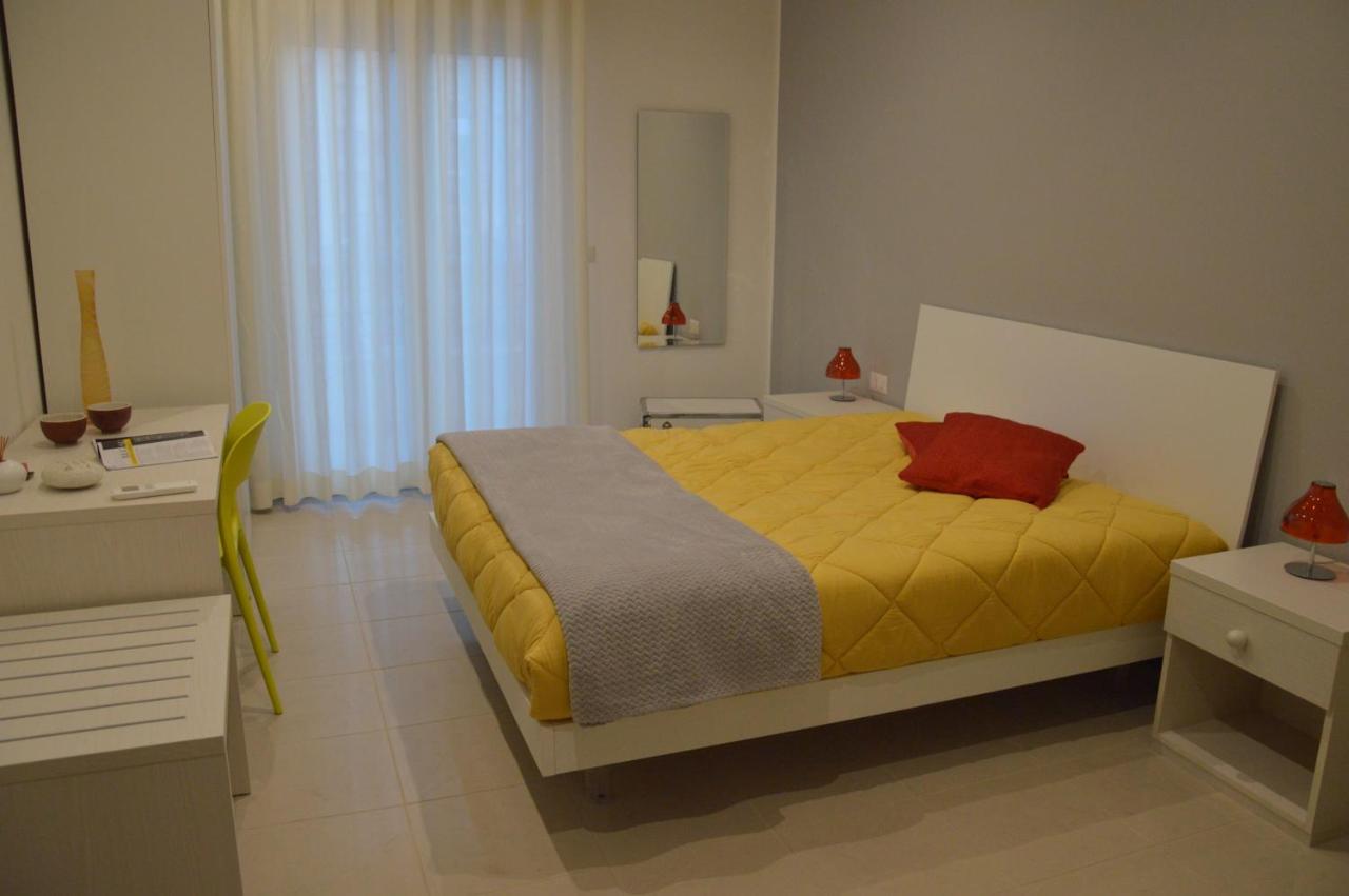 Double or Twin Room with Bathroom 21/A