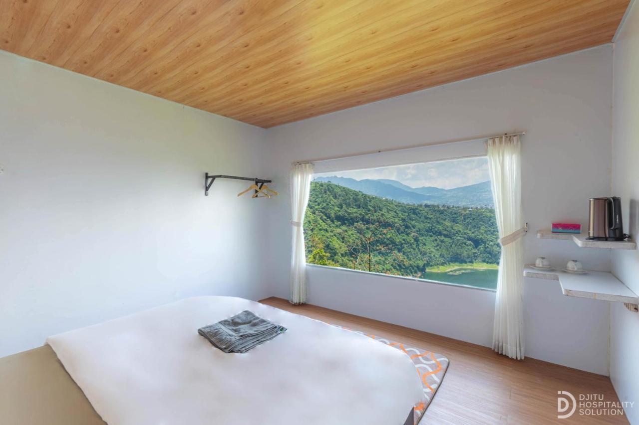 Habitación Doble con vistas al lago