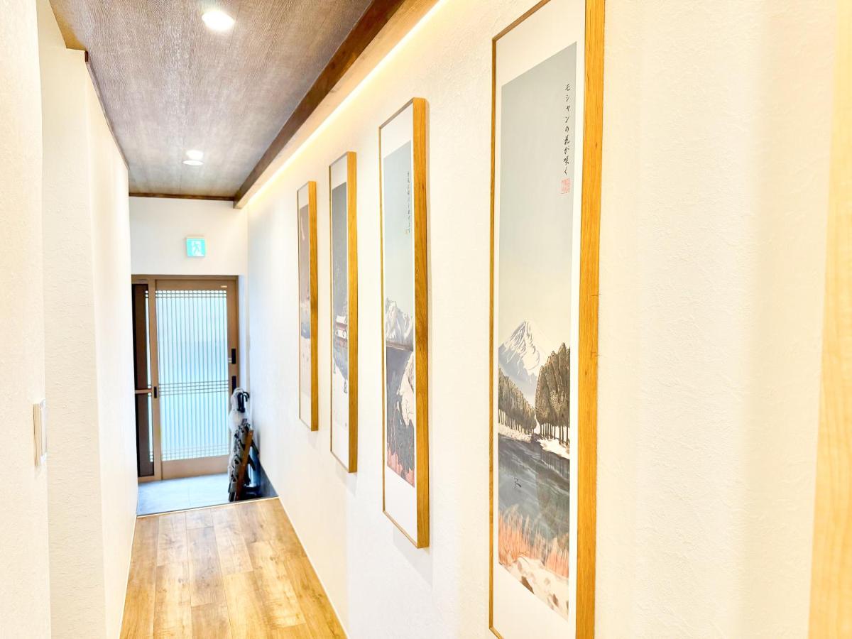 Tsukimi Entire House for 8 &Near Public Transport Direct to Airport &Free Parking &3 Baths 3 Toilets &Washer Dryer& Direct to Namba Shinsaibashi and Tsutenkaku - Ferienwohnung Ōsaka