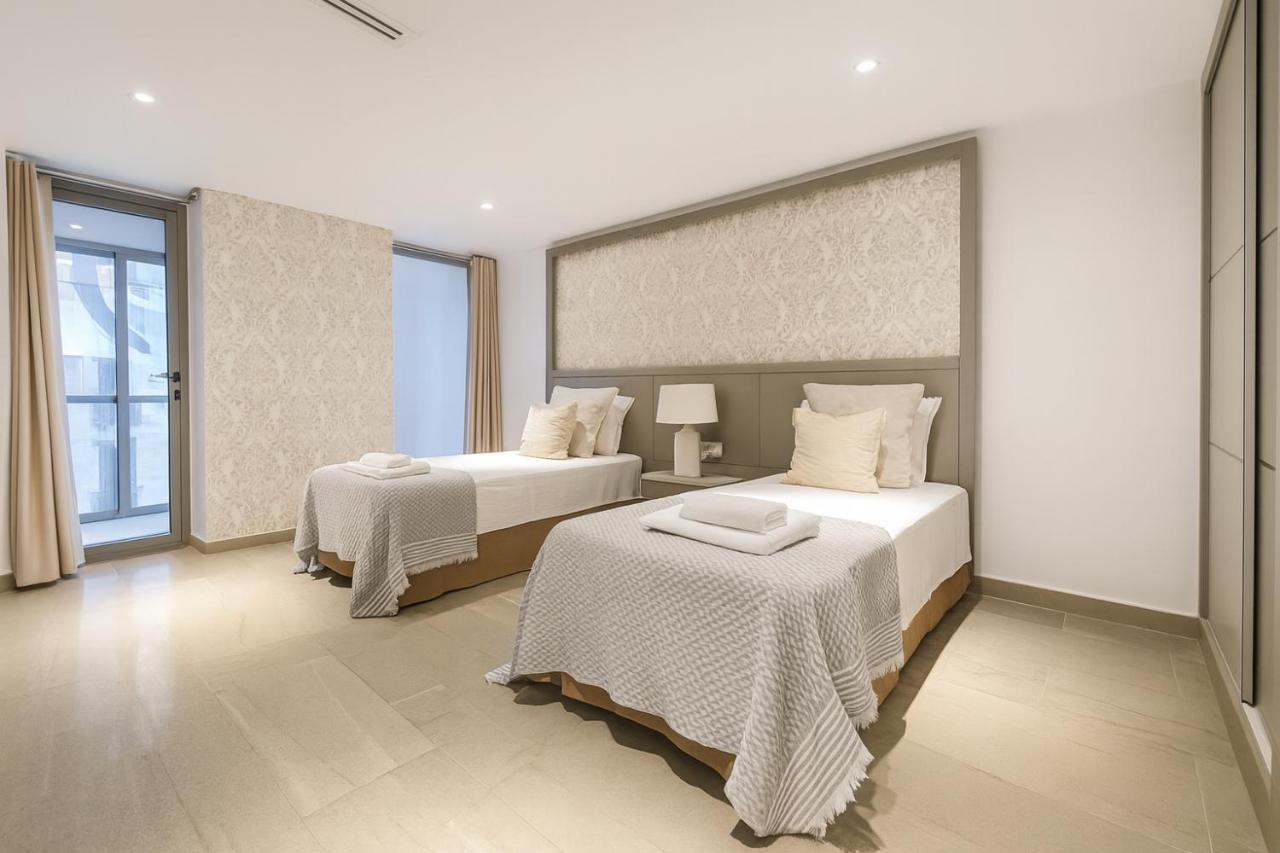 Luxueux immeuble en plein boulevard Sidi Yahia - Bed and Breakfast Hydra