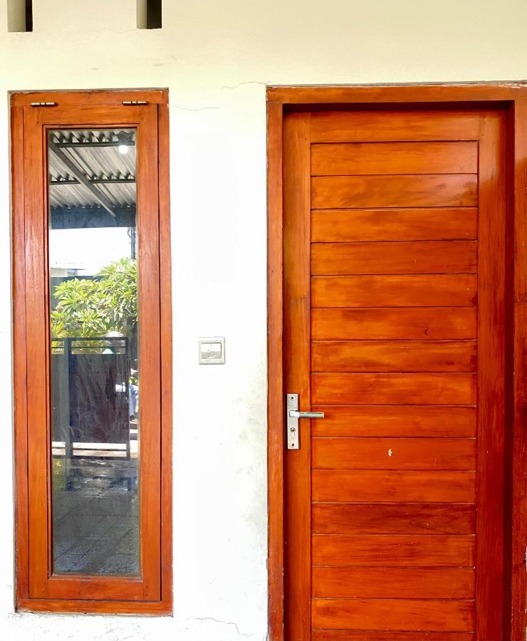 Room in Guest House near Kuta Beach Bali - B&B Pesanggaran