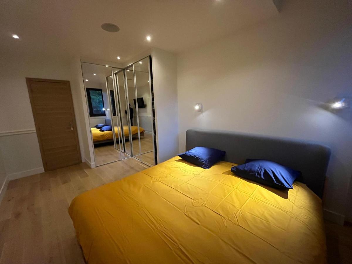 Suresnes 3 cozy rooms refurbished and parking! - B&B Suresnes