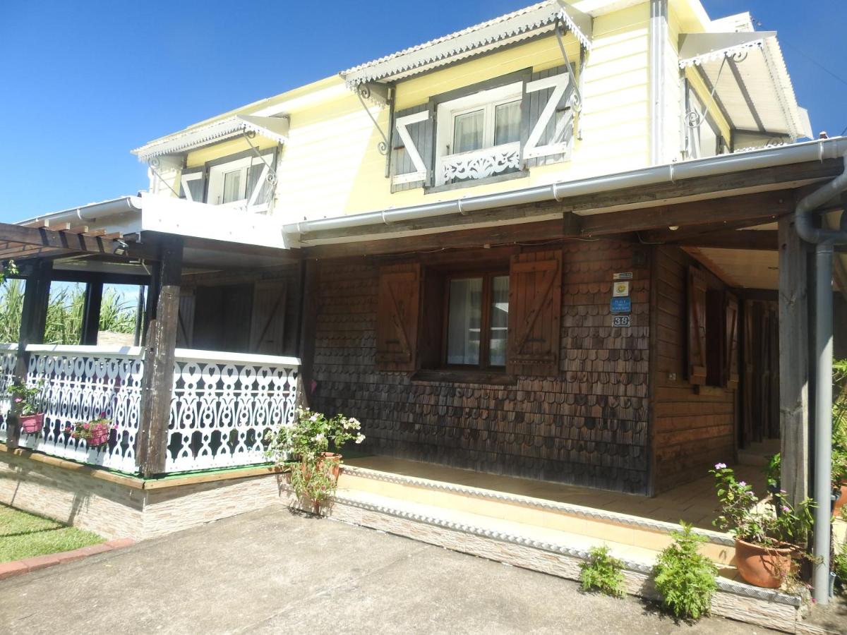 Maison aux Portes du Sud Sauvage - B&B Saint-Joseph