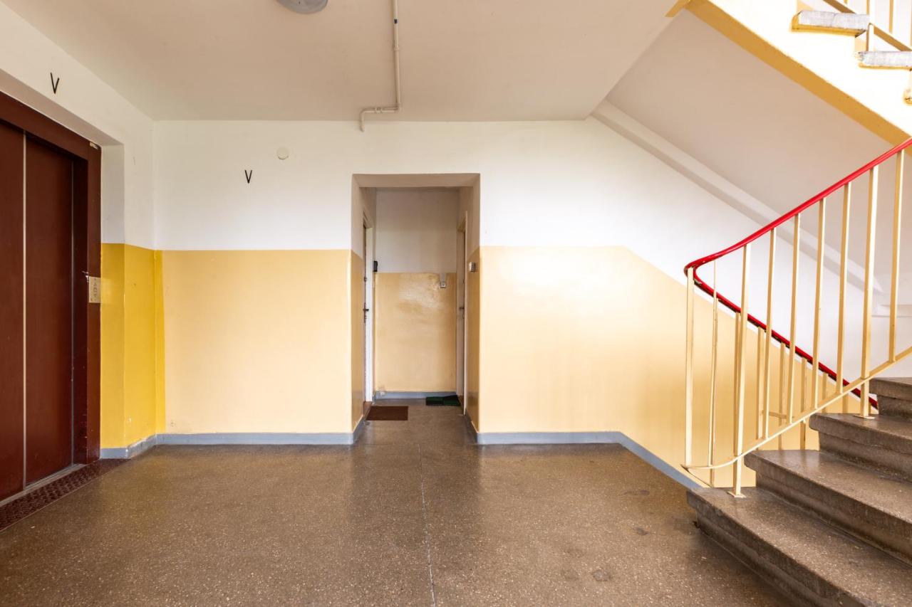 Przymorze 2-Bedroom Apartment by BookingHost - B&B Gdansk