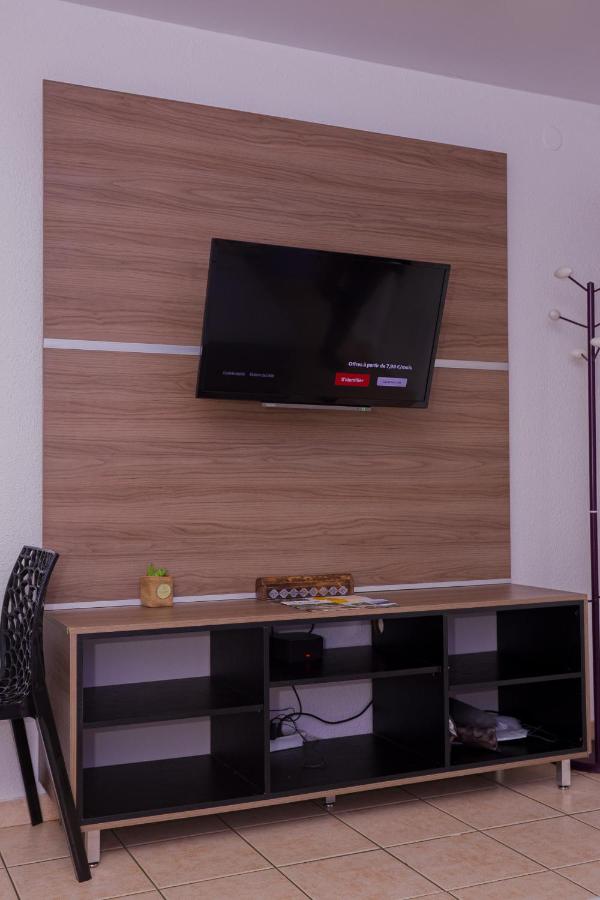 Appartement Montabo Zen T2 - Jacuzzi - Jardin - Terasse - Wifi - Clim - Zac hibiscus - B&B Caienna