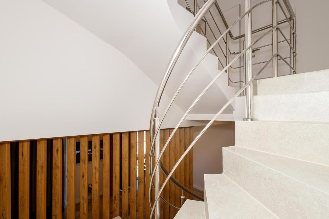 Grand Rezidents National - B&B Chișinău