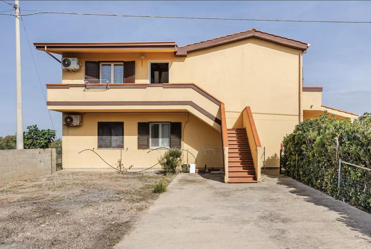 Tra Mare e Campagna - Cortile privato e relax - Chambres d’hôtes Palmas Arborea