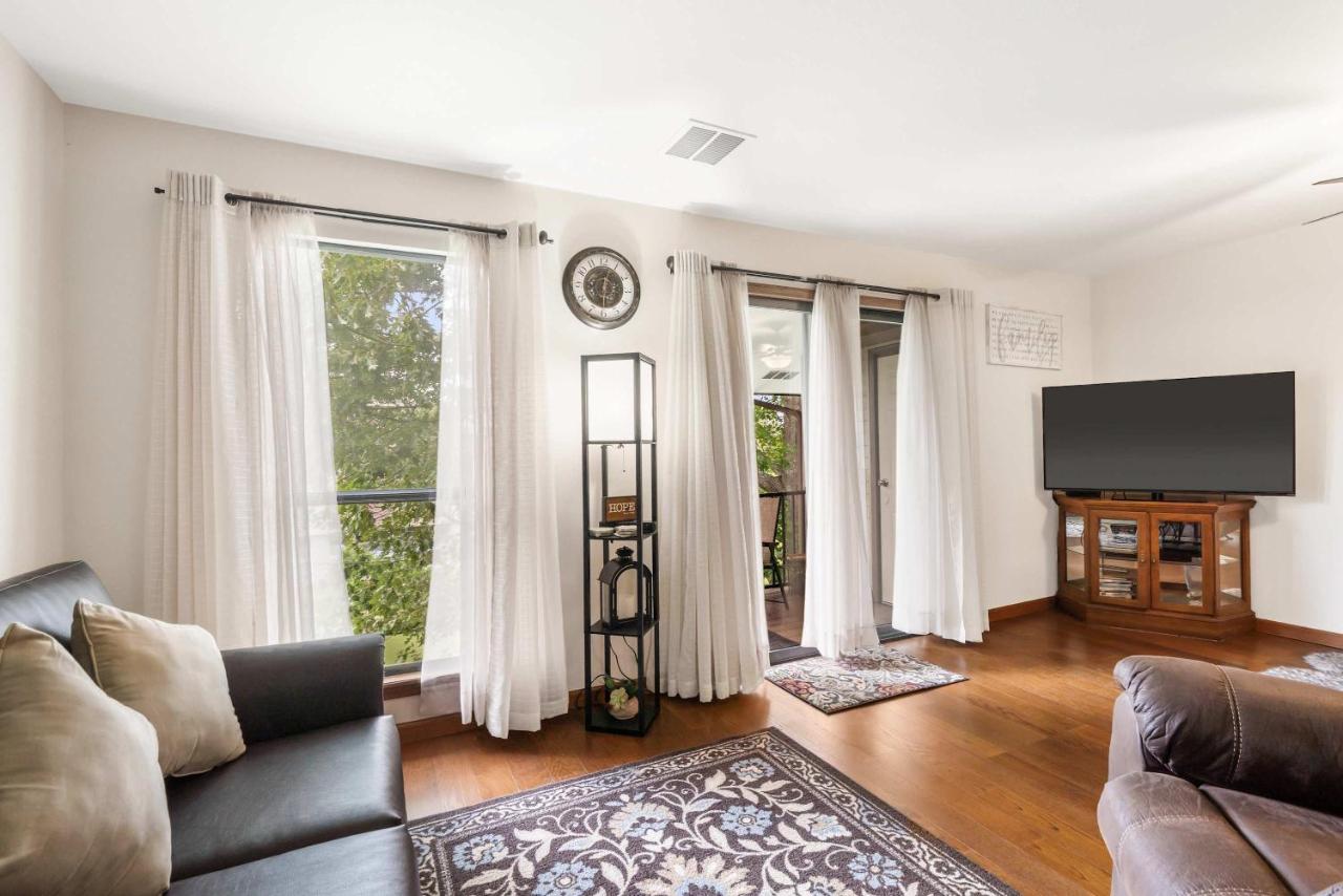 Banta House Retreat at the Pointe - B&B Branson