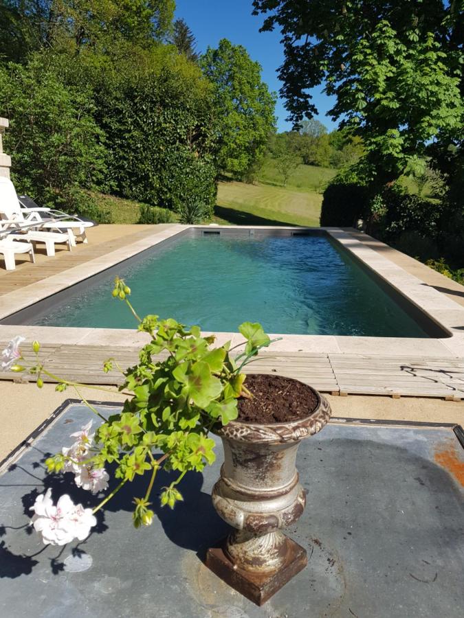 Villa Vallombreuse - Bed and Breakfast Sainte-Alvère