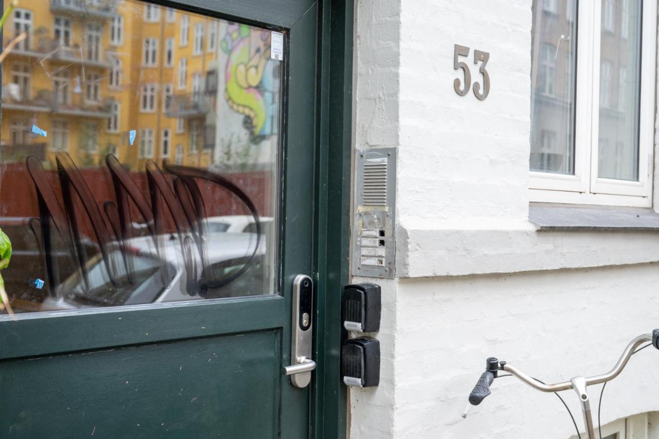 Amazing Apartment in Urban Neighborhood - B&B Copenaghen