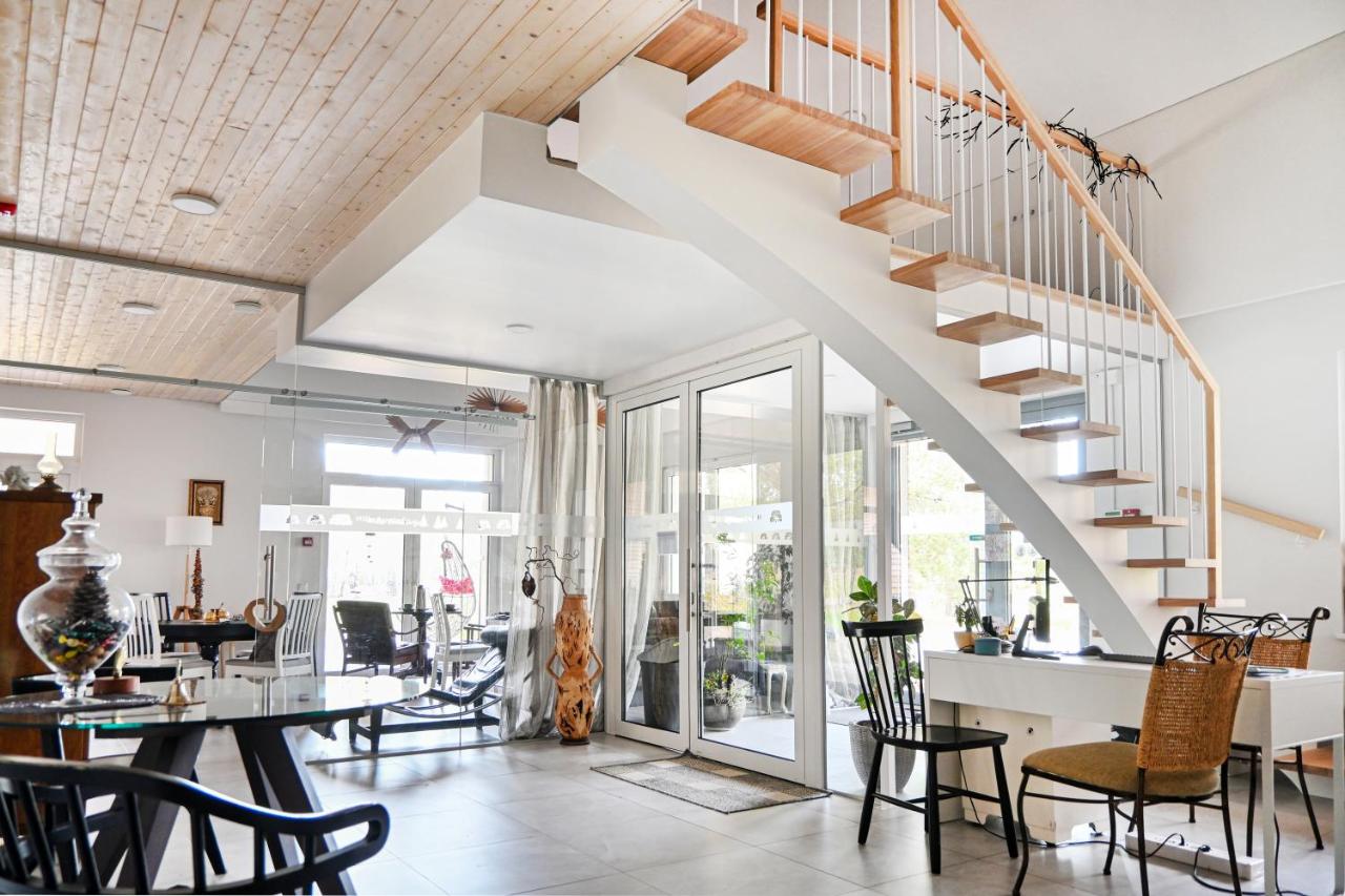 Miško Santorija - B&B Ažuluokesa