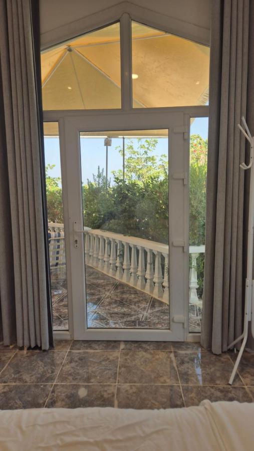 Camera Matrimoniale con Bagno Privato