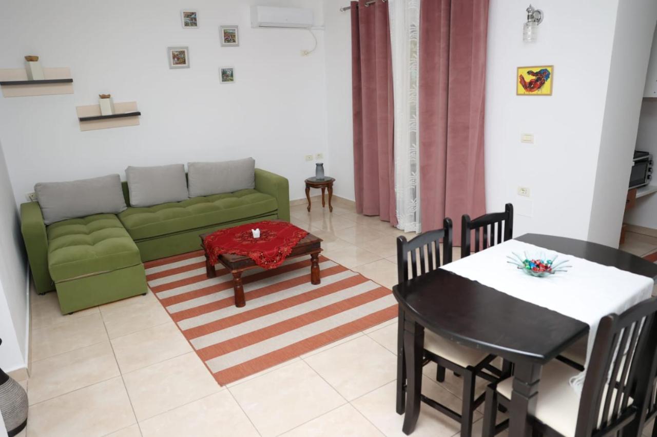 Maison de Ville Tirana - Bed and Breakfast Tirana