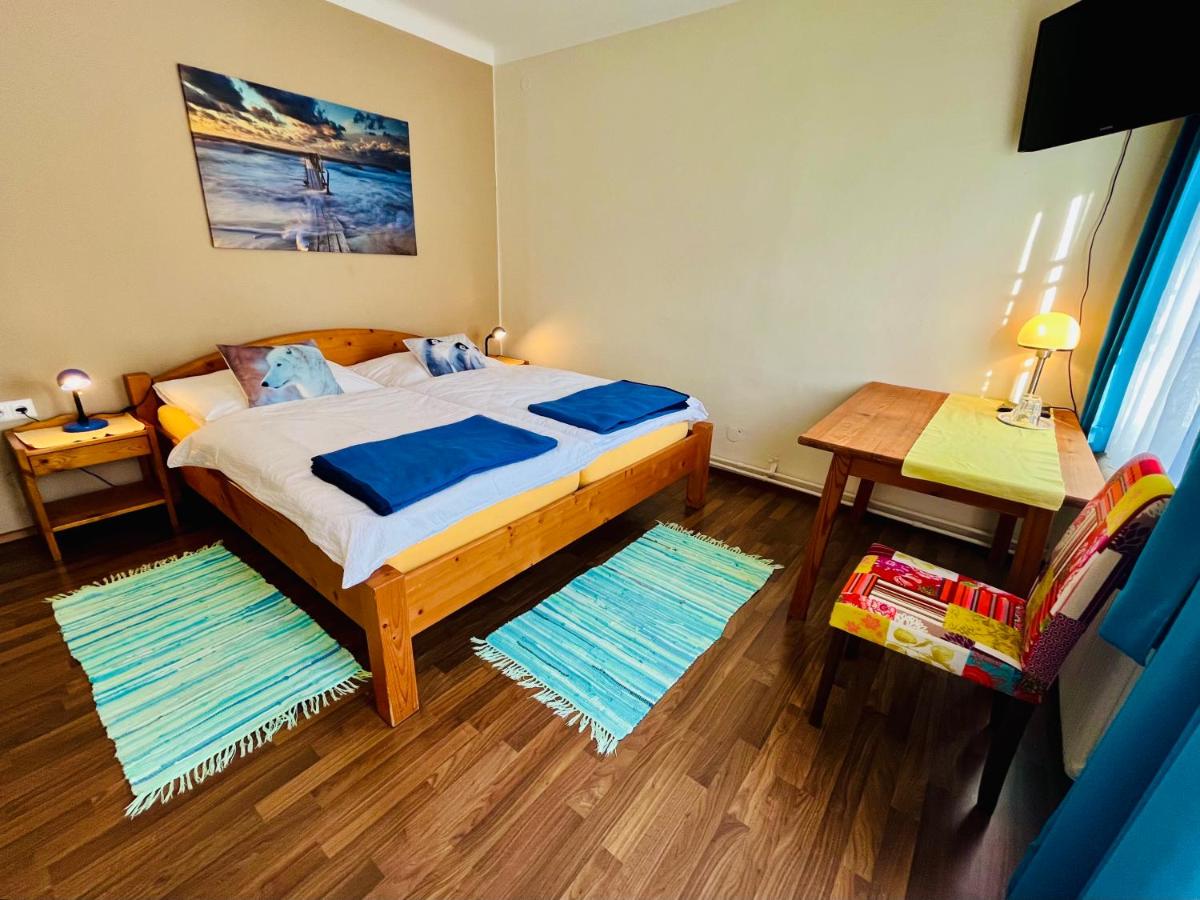 Camera Matrimoniale Budget 