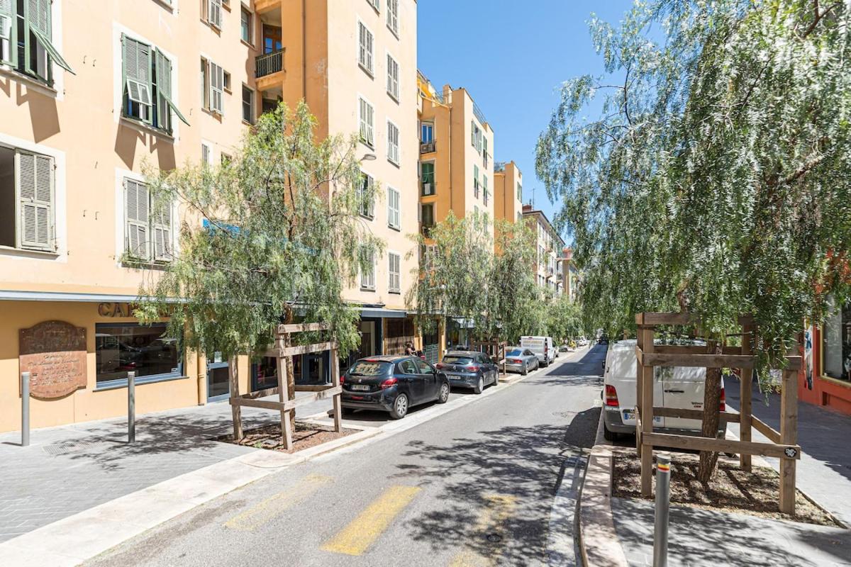 Cozy and bright appartement - Port of Nice - Bed and Breakfast Nice