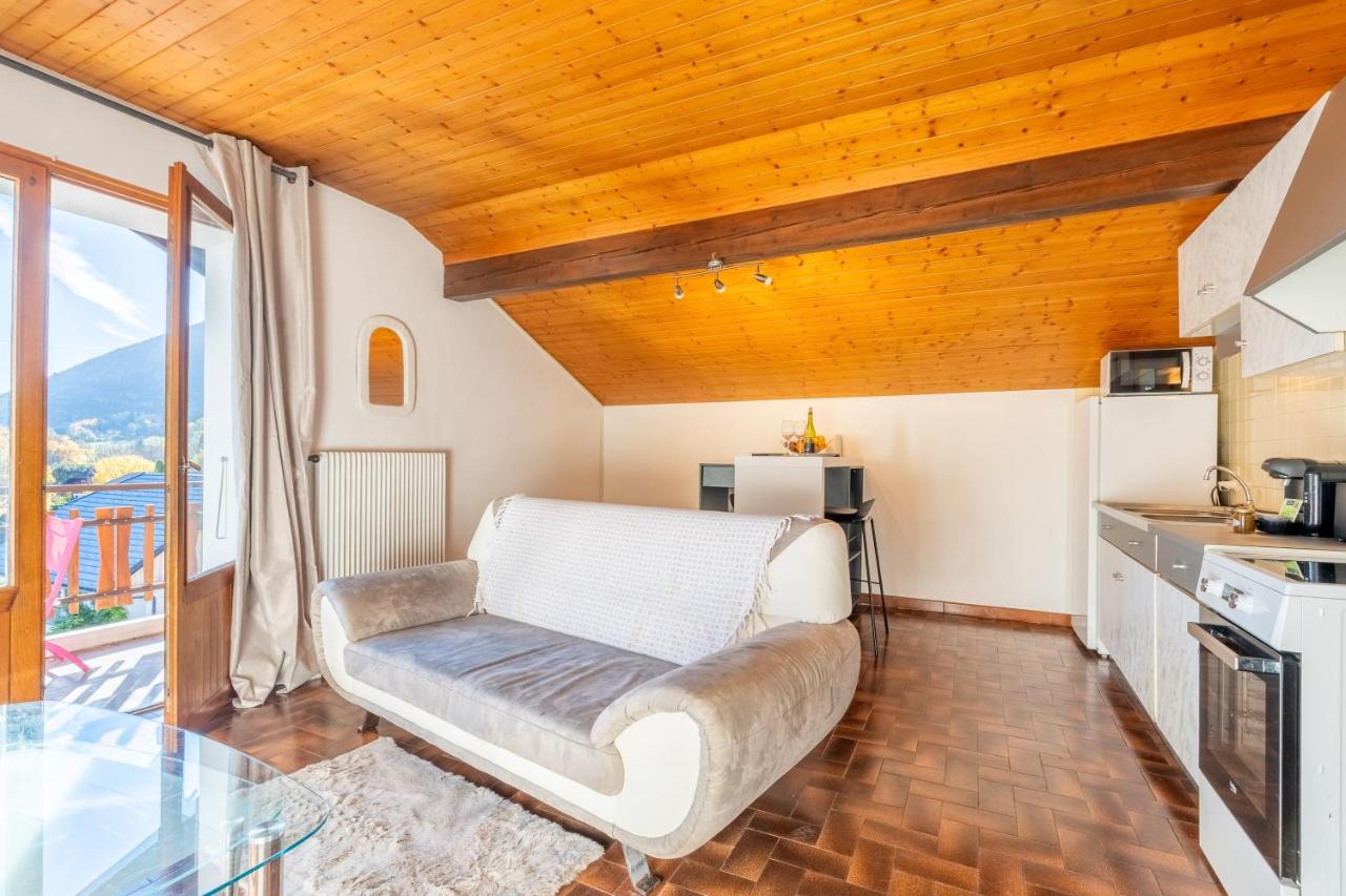 Entre lac & Montagnes avec balcon, proche Annecy - Chambres d’hôtes Alex