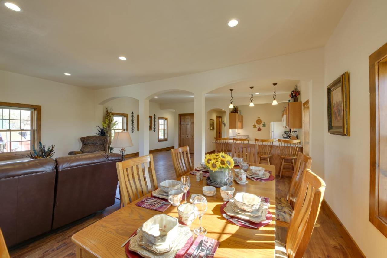 McJuggers Loft Walk to Lake, Park, Restaurants - B&B Campbellsport