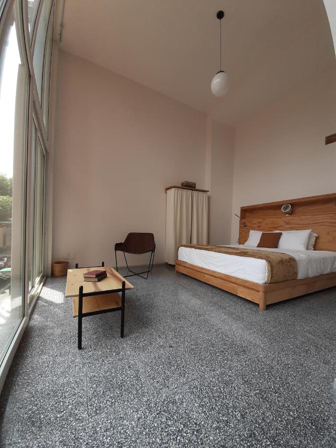 One-Bedroom Standard Apartment