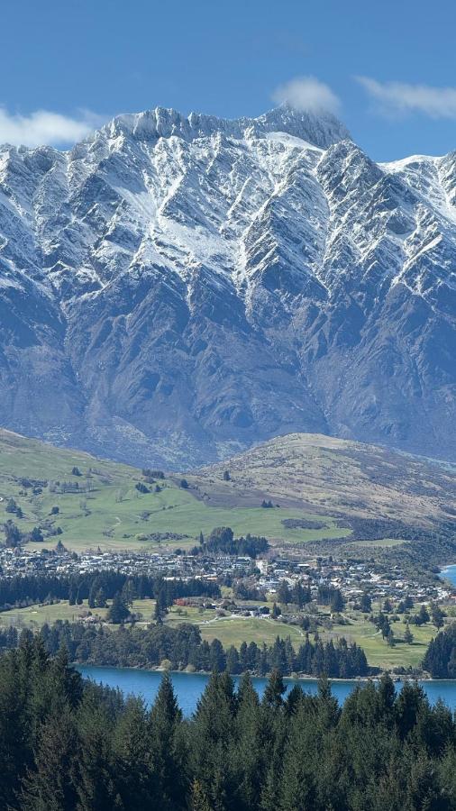The Alpine Lakeview Luxe Retreat - Ferienwohnung Queenstown
