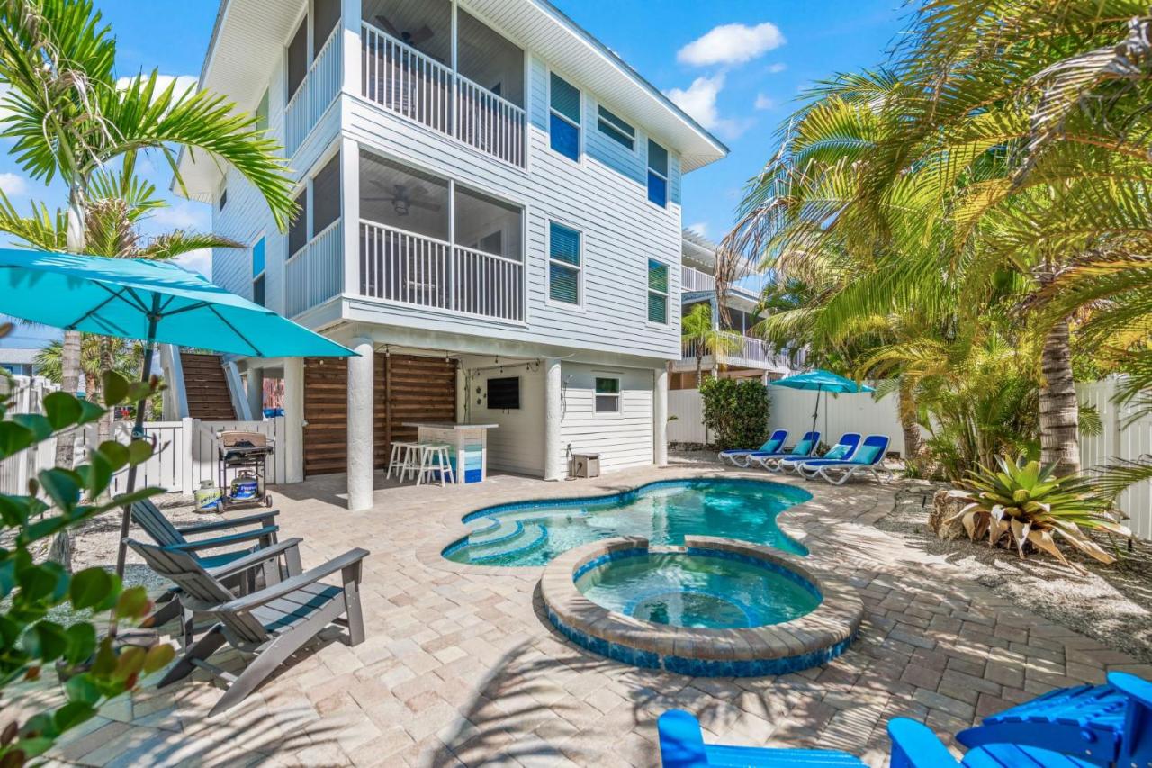 Found Your Sol Mate Gorgeous Home w Pool Spa Steps to Bean Point Dogs OK - B&B Anna Maria