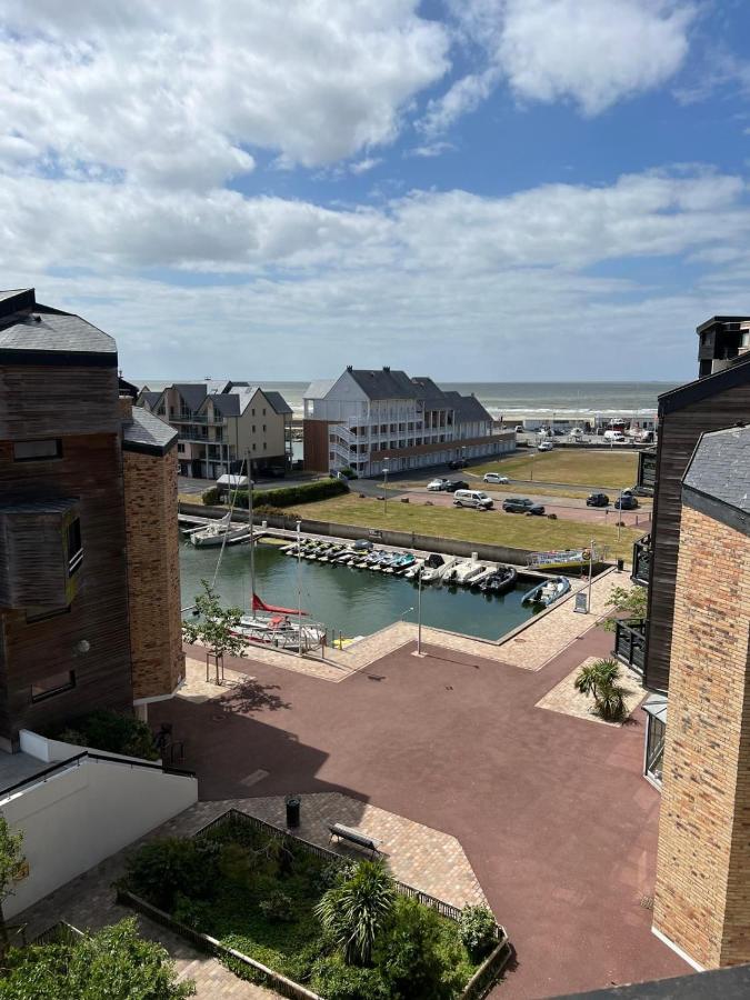 Zen Studio Marina Deauville Vue Mer - Design Chic - Bed and Breakfast Deauville