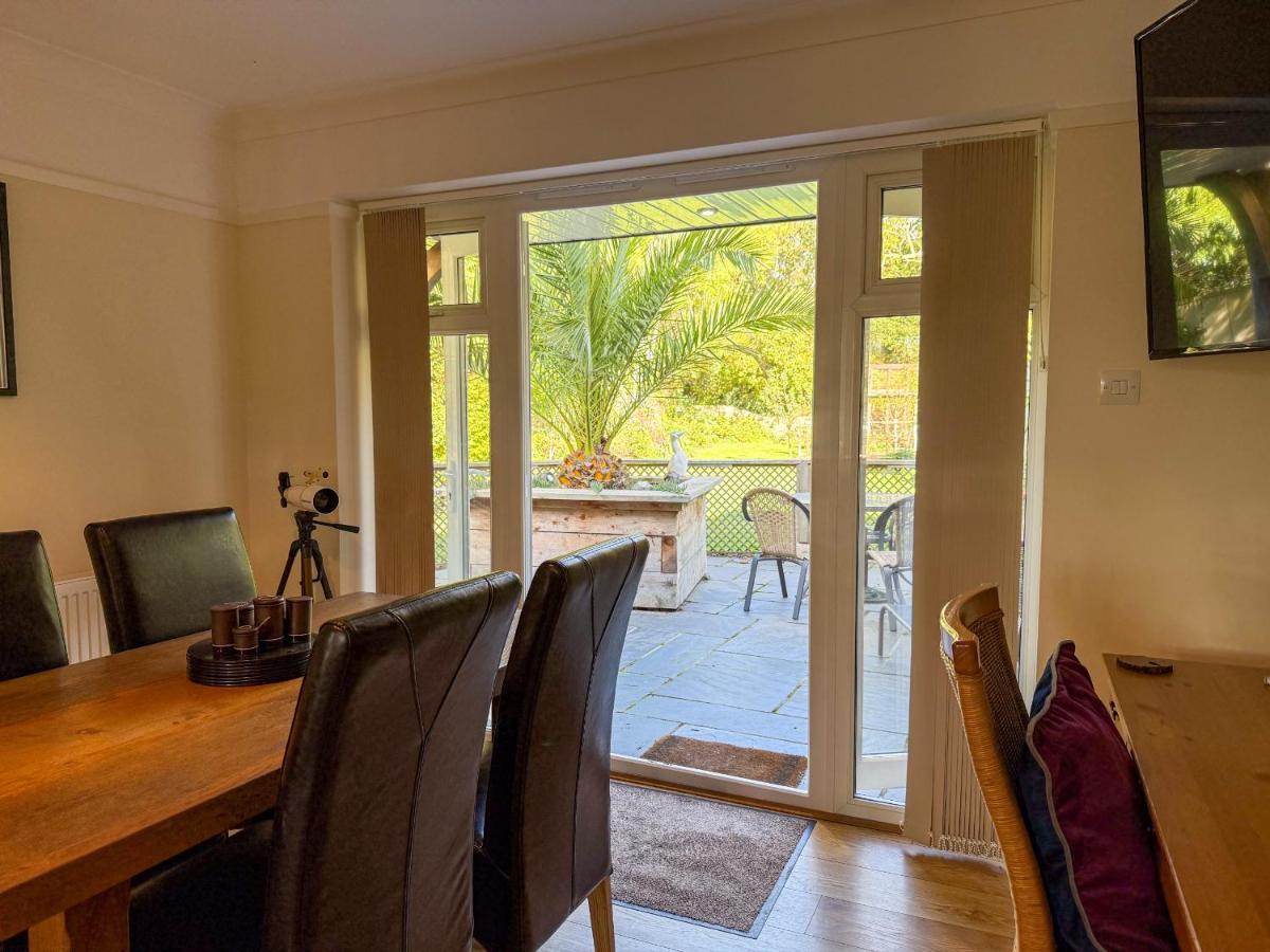 Squirrel Haven - Dog Friendly Woodland Retreat in Wootton Bridge, Isle of Wight - Chambres d'hôtes Wootton Bridge