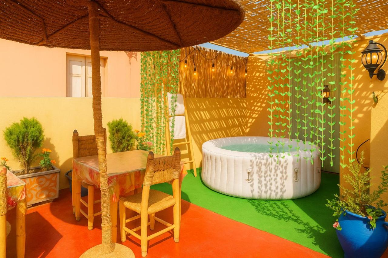 Riad Safran Rouge Jacuzzi RoofTop - B&B Marrakesh