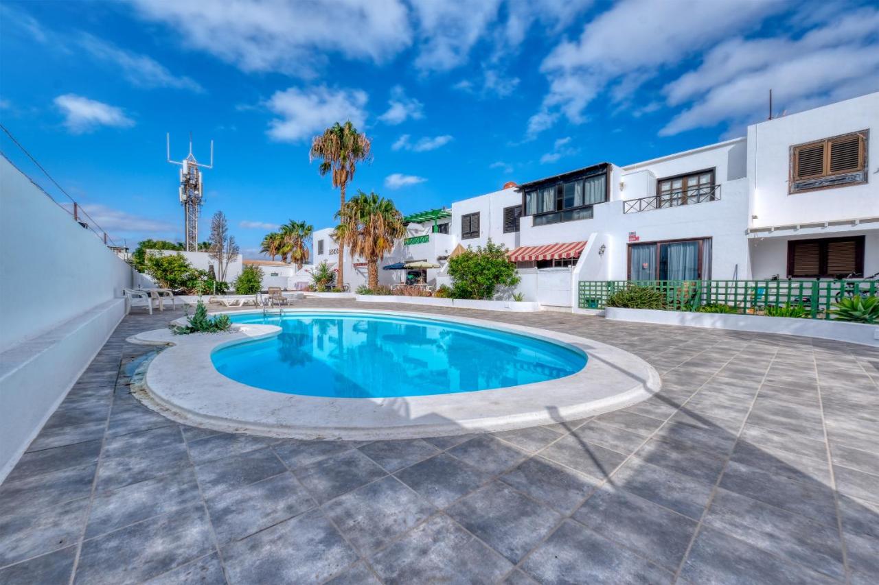 Casa Ondina - 500M to the Beach By Lanzarote Vacation Homes - B&B Puerto del Carmen