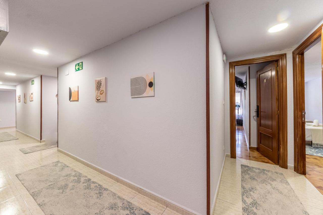 EMAROOMS Laredo - Bed and Breakfast Laredo