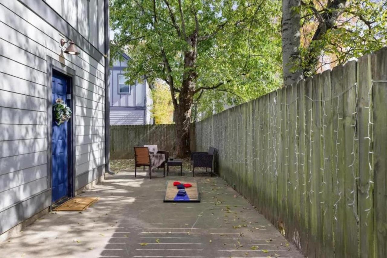 5 Mins to Downtown 2 Bed 1 Bath 2 Car Garage - Bed and Breakfast Nashville