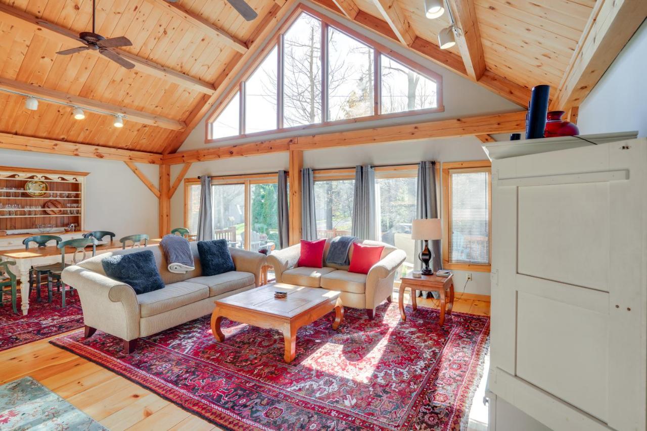 1 Mi to Mt Snow Luna Stella Home with Fireplace - B&B West Dover