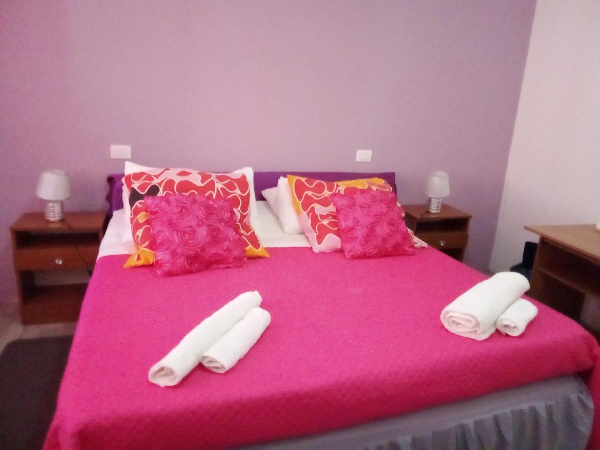 Standard Double Room with Shared Bathroom