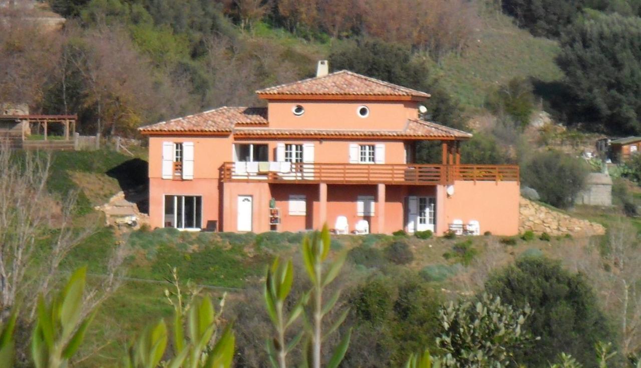 les JARDINS de PRATAVONE - B&B Arja Donica