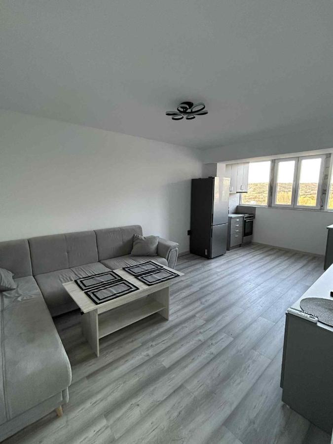 Апартамент - B&B Dupnitsa