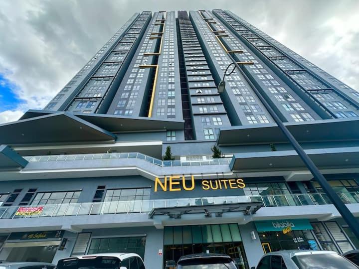 Neu Suites Apartments by LammyNora - Bed and Breakfast Kuala Lumpur