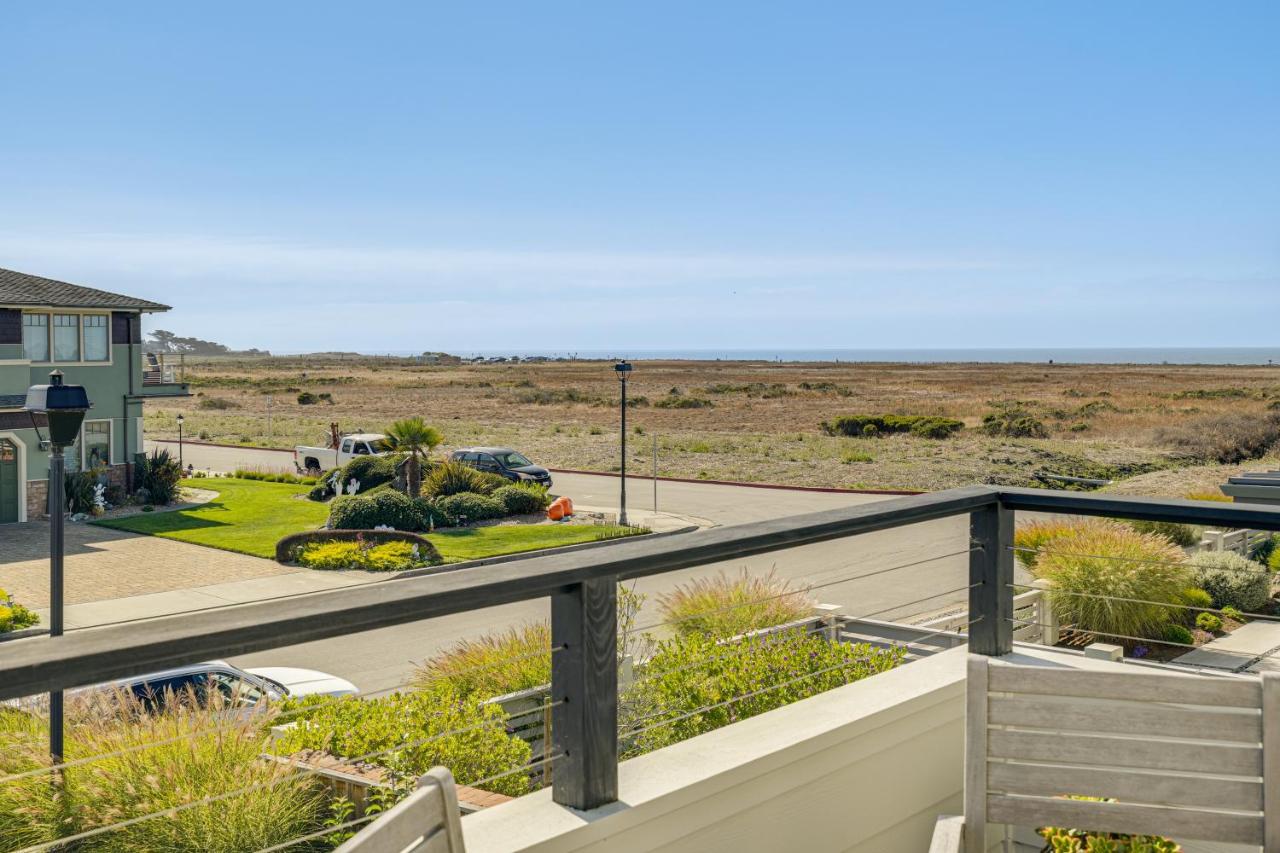 Steps to Ocean: Luxe Family Home in Half Moon Bay! - Bed and Breakfast Half Moon Bay