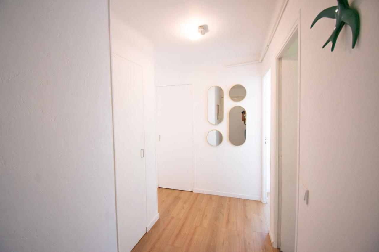 Bright 1Bedroom Apartment, Steps to Juan les Pins Beach - Chambres d’hôtes Antibes